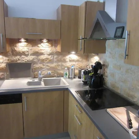 Apartment App- De By Interhome Six-Fours-les-Plages