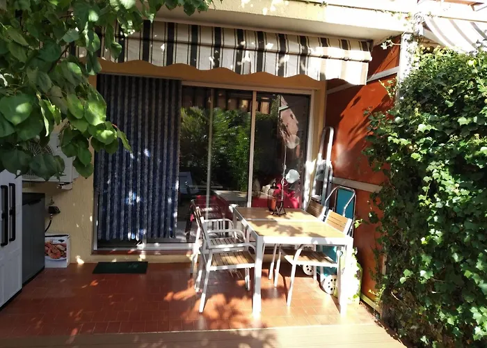 App- De By Interhome Six-Fours-les-Plages