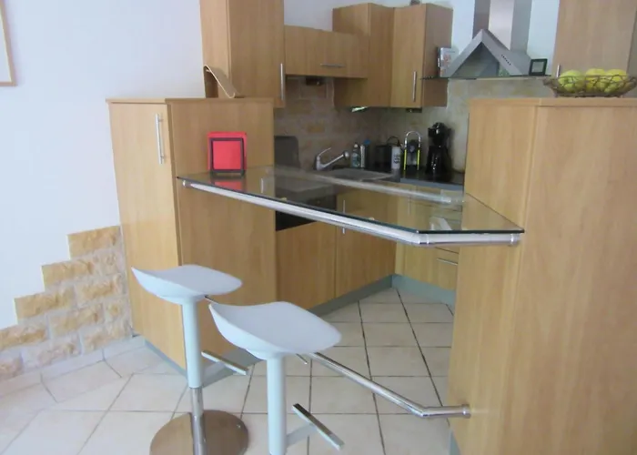 App- De By Interhome