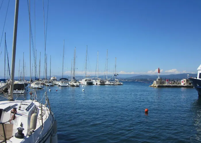 App- De By Interhome * Сис-Фур-Ле-Пляж